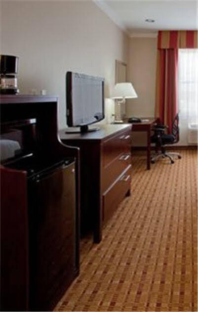 Express & South, An Ihg Hotel 2*