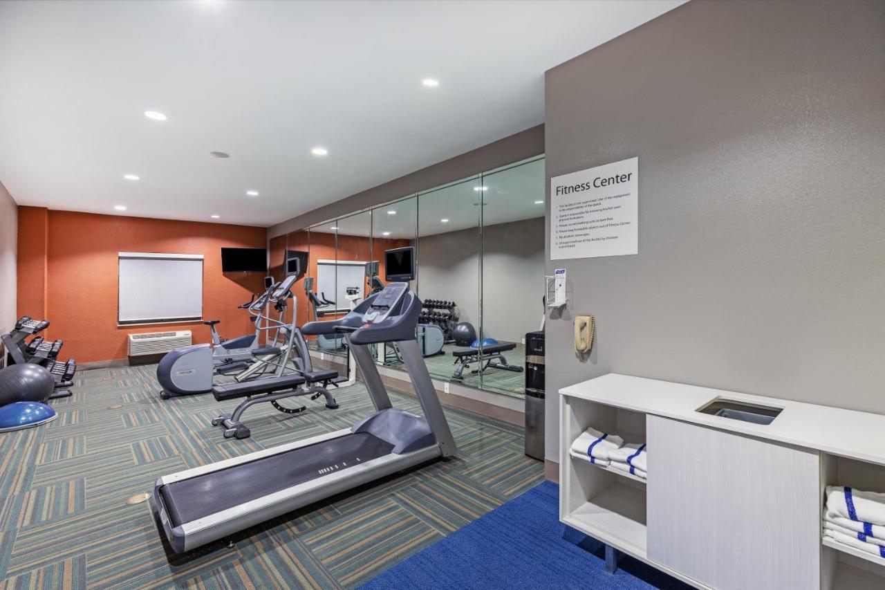 Express & South, An Ihg Hotel Vidor