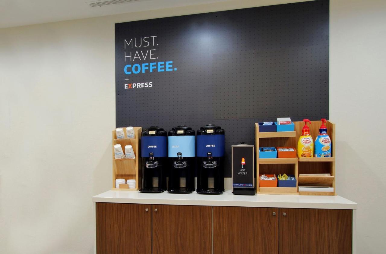 Express & South, An Ihg